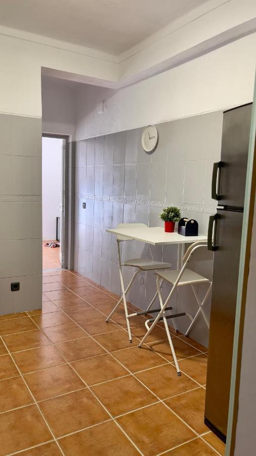 Apartamento T2 Com Terraco Grande Apartment Quarteira Ngoại thất bức ảnh